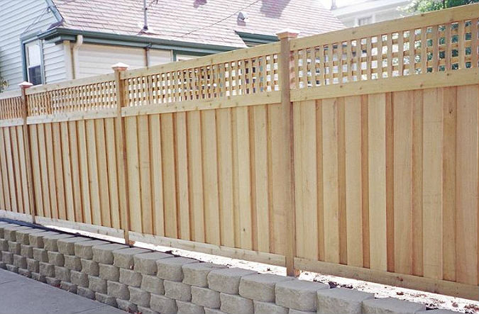 Pros and cons - Lattice top wood privacy cedar fence